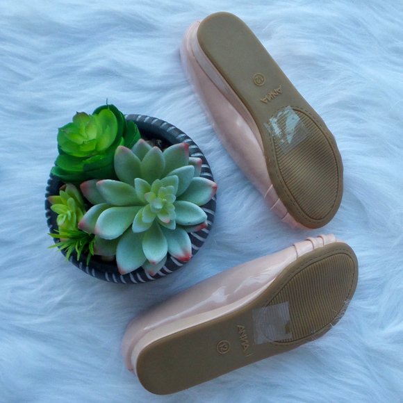 *SOLD* Rose Pink Patent Leather Flats - Picture 7 of 8